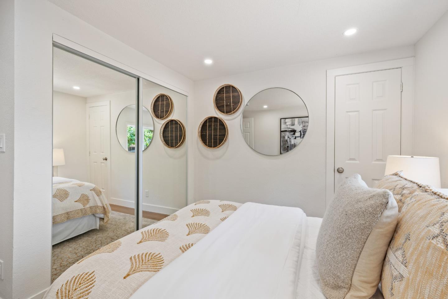 Detail Gallery Image 16 of 22 For 1125 Cypress St, East Palo Alto,  CA 94303 - 3 Beds | 2 Baths