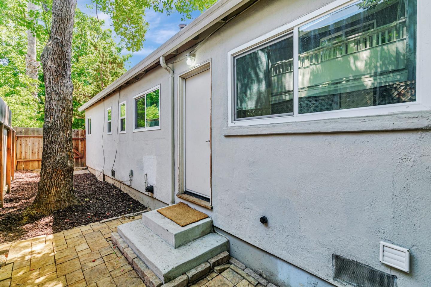 Detail Gallery Image 15 of 19 For 558 N 4th St, San Jose,  CA 95112 - – Beds | – Baths