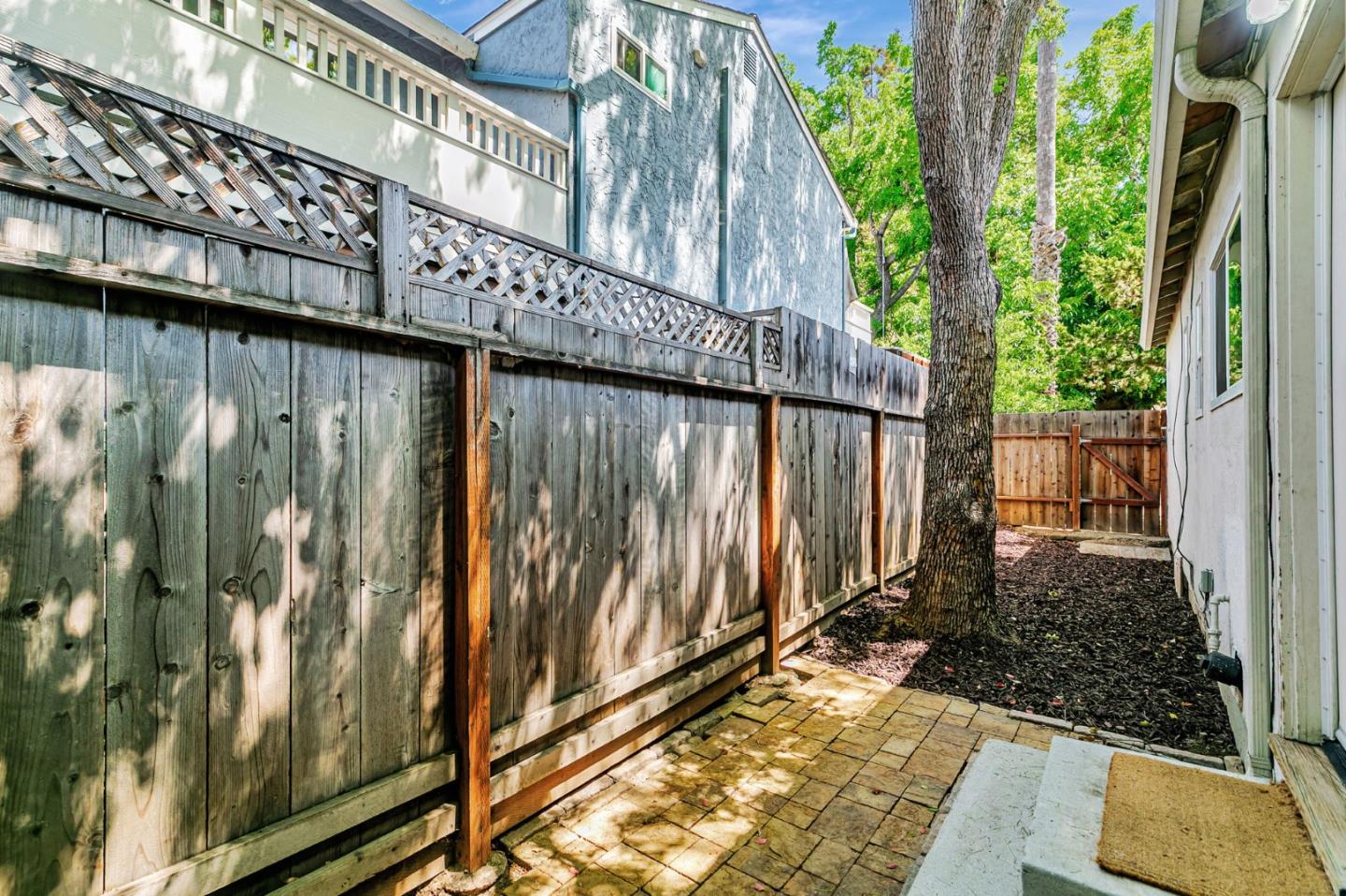 Detail Gallery Image 16 of 19 For 558 N 4th St, San Jose,  CA 95112 - – Beds | – Baths