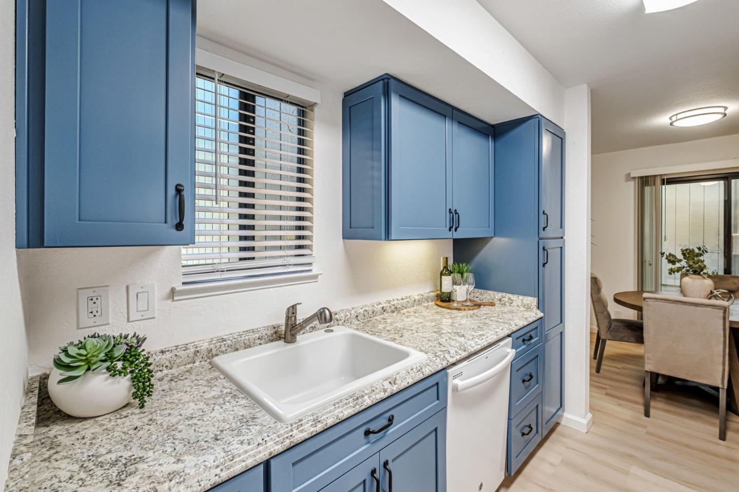 Detail Gallery Image 10 of 40 For 111 Bean Creek Rd #97,  Scotts Valley,  CA 95066 - 2 Beds | 1/1 Baths