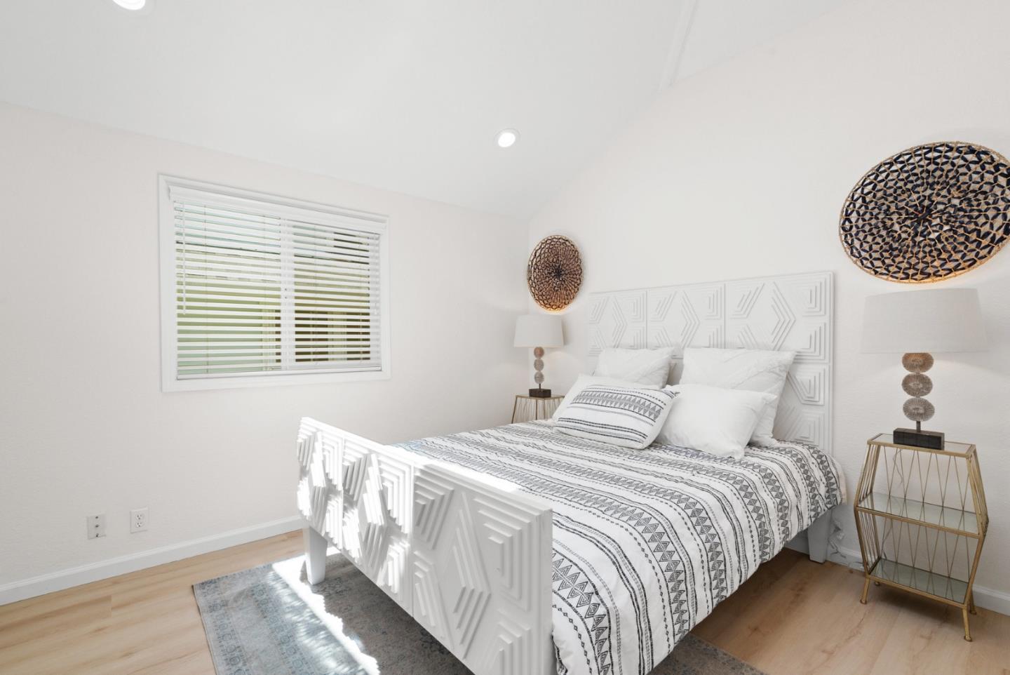 Detail Gallery Image 21 of 47 For 407 Seabright Ave, Santa Cruz,  CA 95062 - 3 Beds | 2 Baths