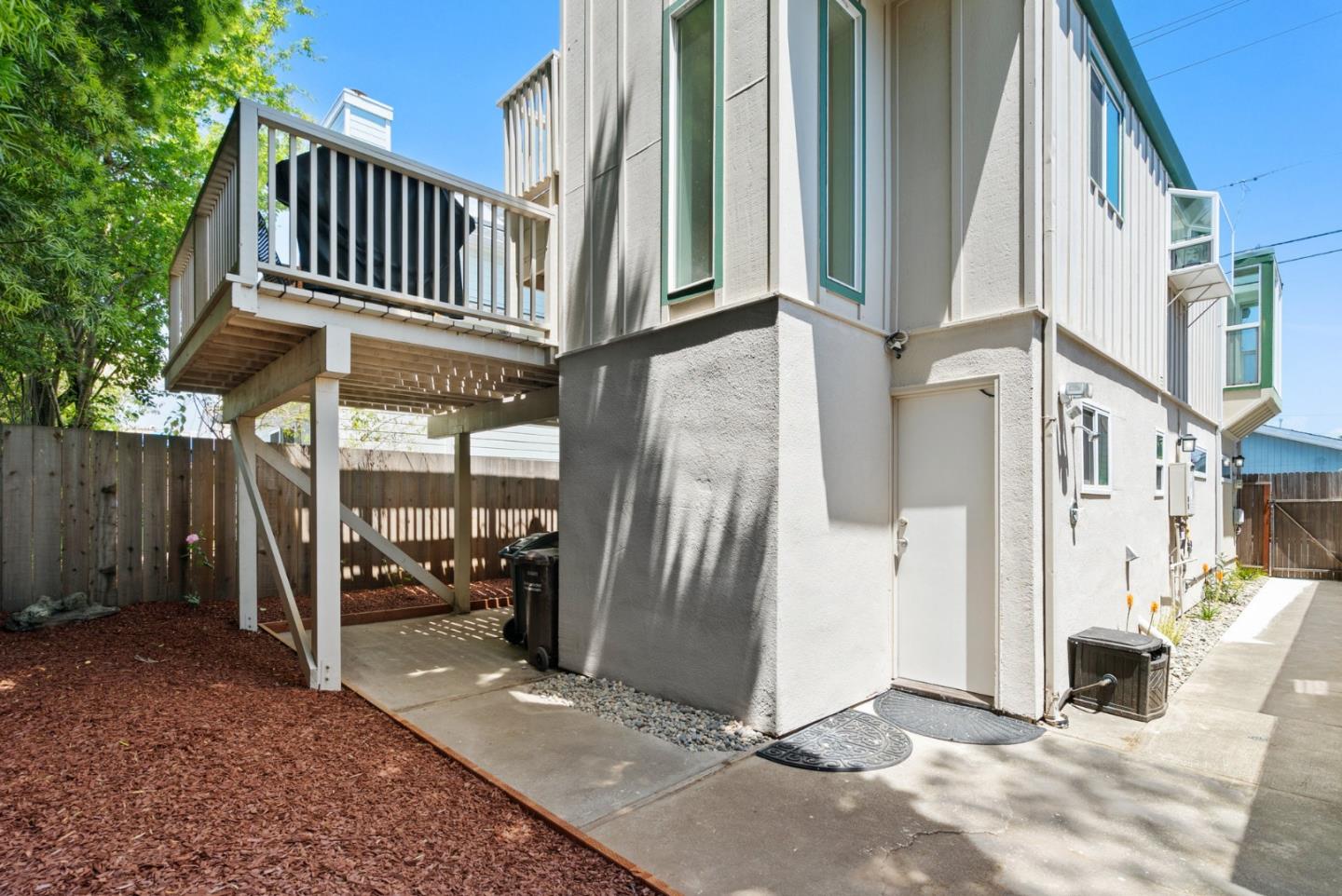 Detail Gallery Image 33 of 47 For 407 Seabright Ave, Santa Cruz,  CA 95062 - 3 Beds | 2 Baths