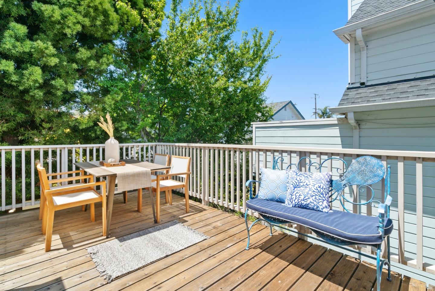 Detail Gallery Image 34 of 47 For 407 Seabright Ave, Santa Cruz,  CA 95062 - 3 Beds | 2 Baths