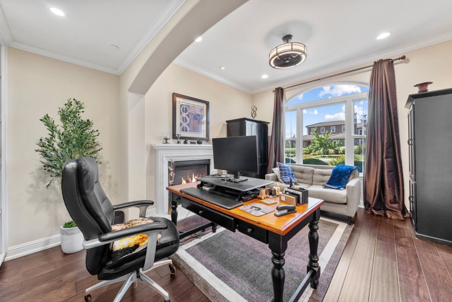 Detail Gallery Image 10 of 86 For 18720 Buena Ventura Ct, Morgan Hill,  CA 95037 - 4 Beds | 3/1 Baths