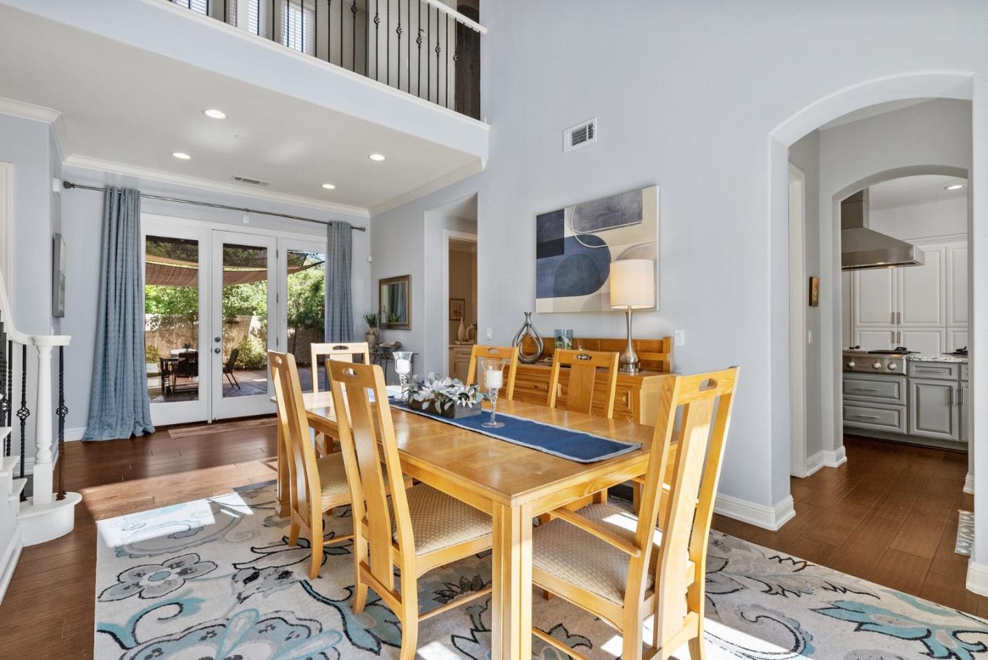 Detail Gallery Image 14 of 86 For 18720 Buena Ventura Ct, Morgan Hill,  CA 95037 - 4 Beds | 3/1 Baths