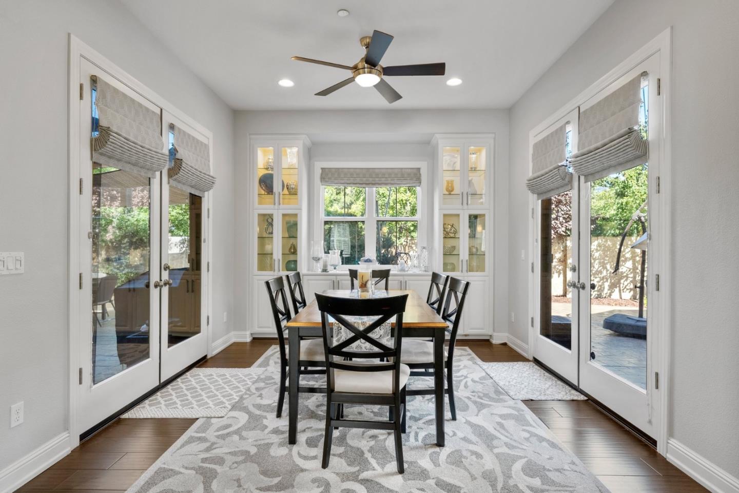 Detail Gallery Image 16 of 86 For 18720 Buena Ventura Ct, Morgan Hill,  CA 95037 - 4 Beds | 3/1 Baths