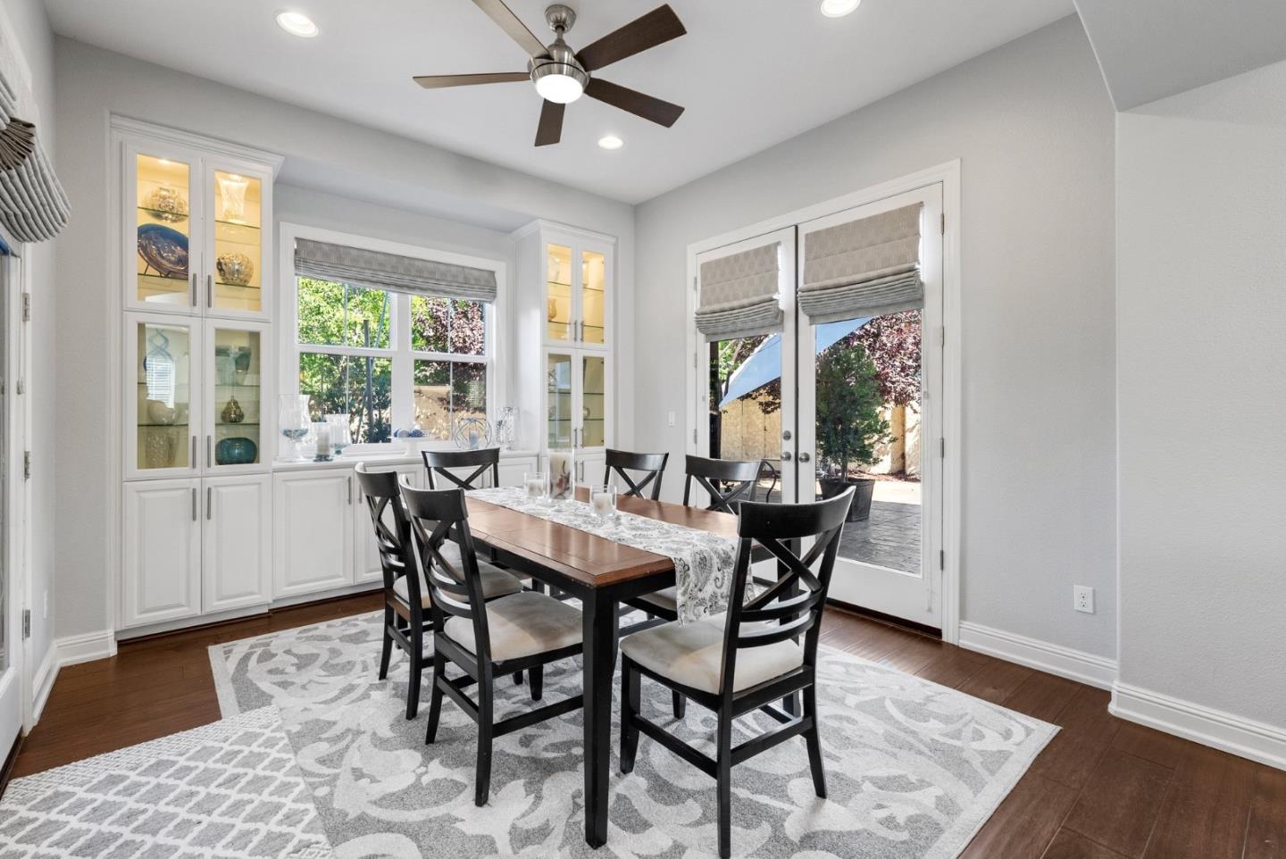 Detail Gallery Image 18 of 86 For 18720 Buena Ventura Ct, Morgan Hill,  CA 95037 - 4 Beds | 3/1 Baths