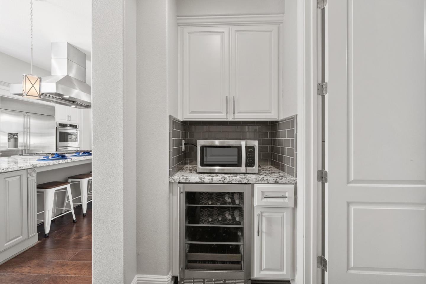 Detail Gallery Image 26 of 86 For 18720 Buena Ventura Ct, Morgan Hill,  CA 95037 - 4 Beds | 3/1 Baths