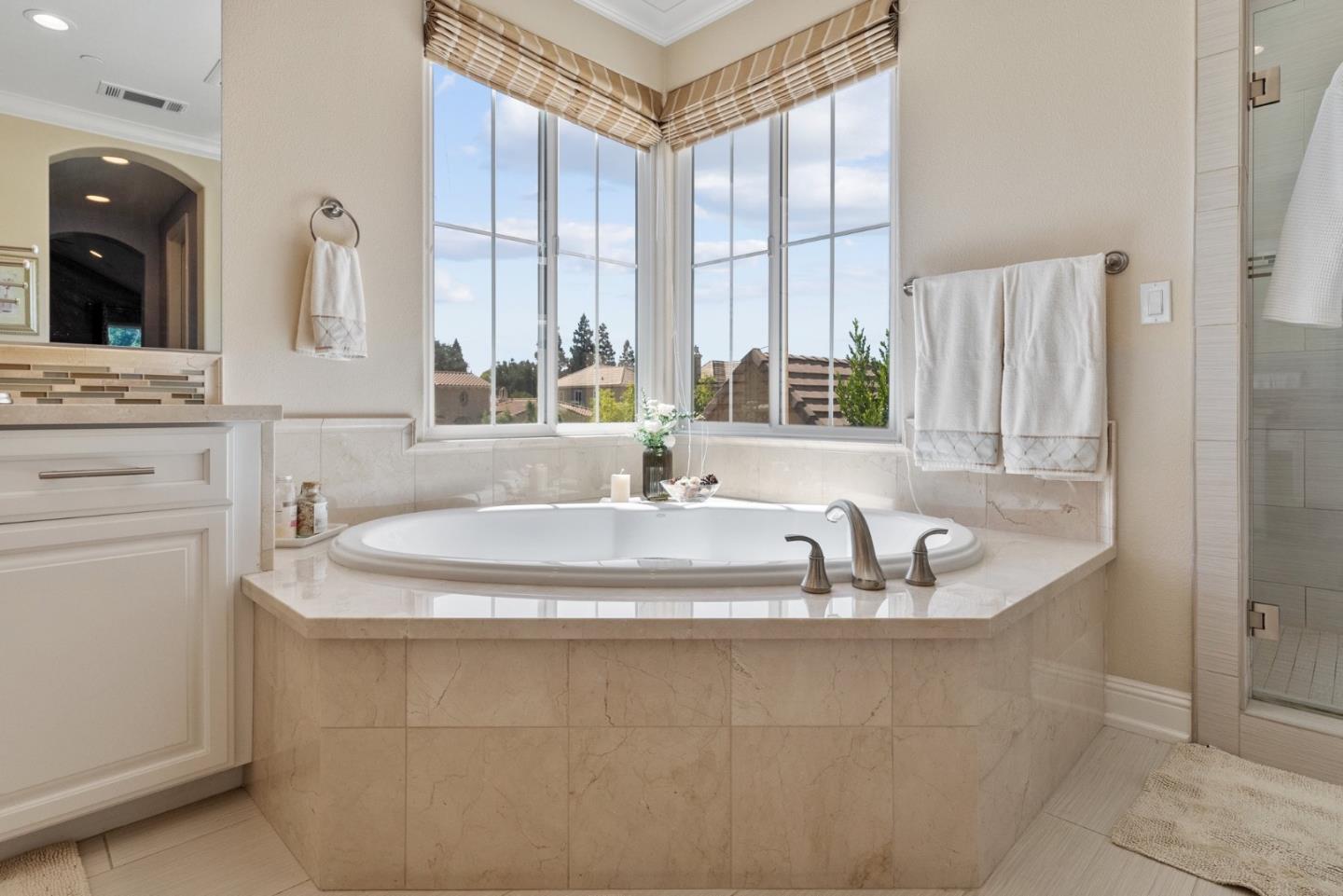 Detail Gallery Image 52 of 86 For 18720 Buena Ventura Ct, Morgan Hill,  CA 95037 - 4 Beds | 3/1 Baths