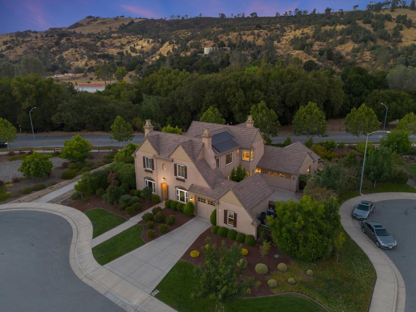 Detail Gallery Image 79 of 86 For 18720 Buena Ventura Ct, Morgan Hill,  CA 95037 - 4 Beds | 3/1 Baths