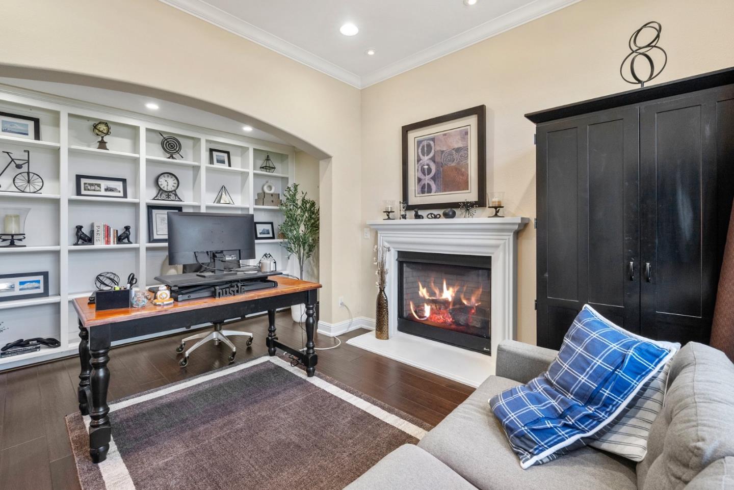 Detail Gallery Image 9 of 86 For 18720 Buena Ventura Ct, Morgan Hill,  CA 95037 - 4 Beds | 3/1 Baths