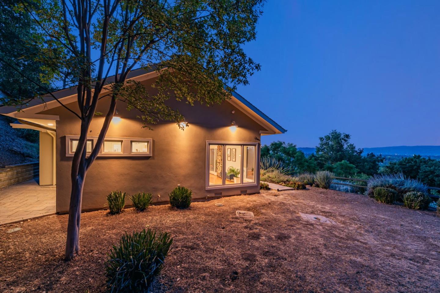 Detail Gallery Image 62 of 66 For 15010 Larga Vista Dr, Los Gatos,  CA 95032 - 3 Beds | 2/1 Baths