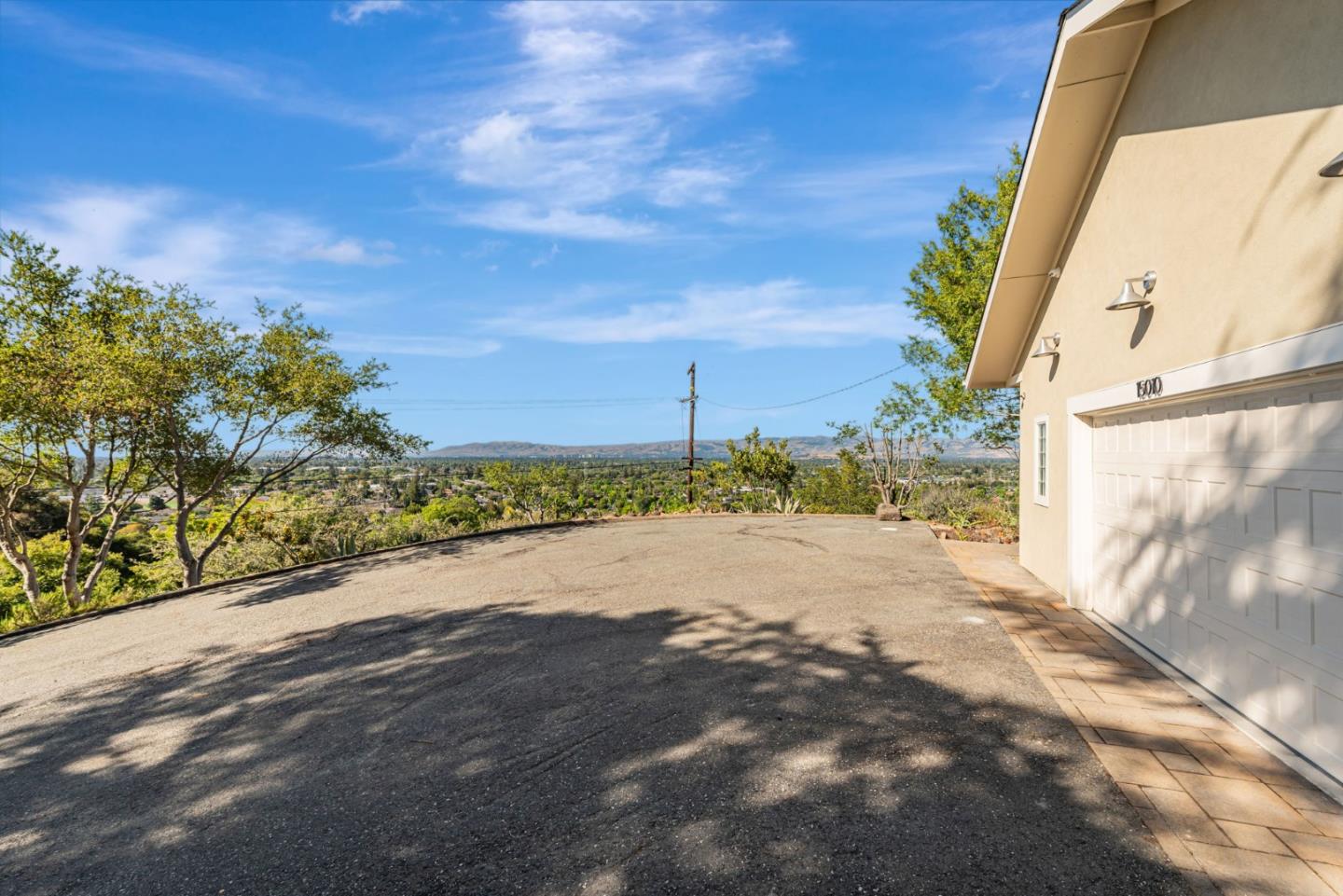 Detail Gallery Image 65 of 66 For 15010 Larga Vista Dr, Los Gatos,  CA 95032 - 3 Beds | 2/1 Baths