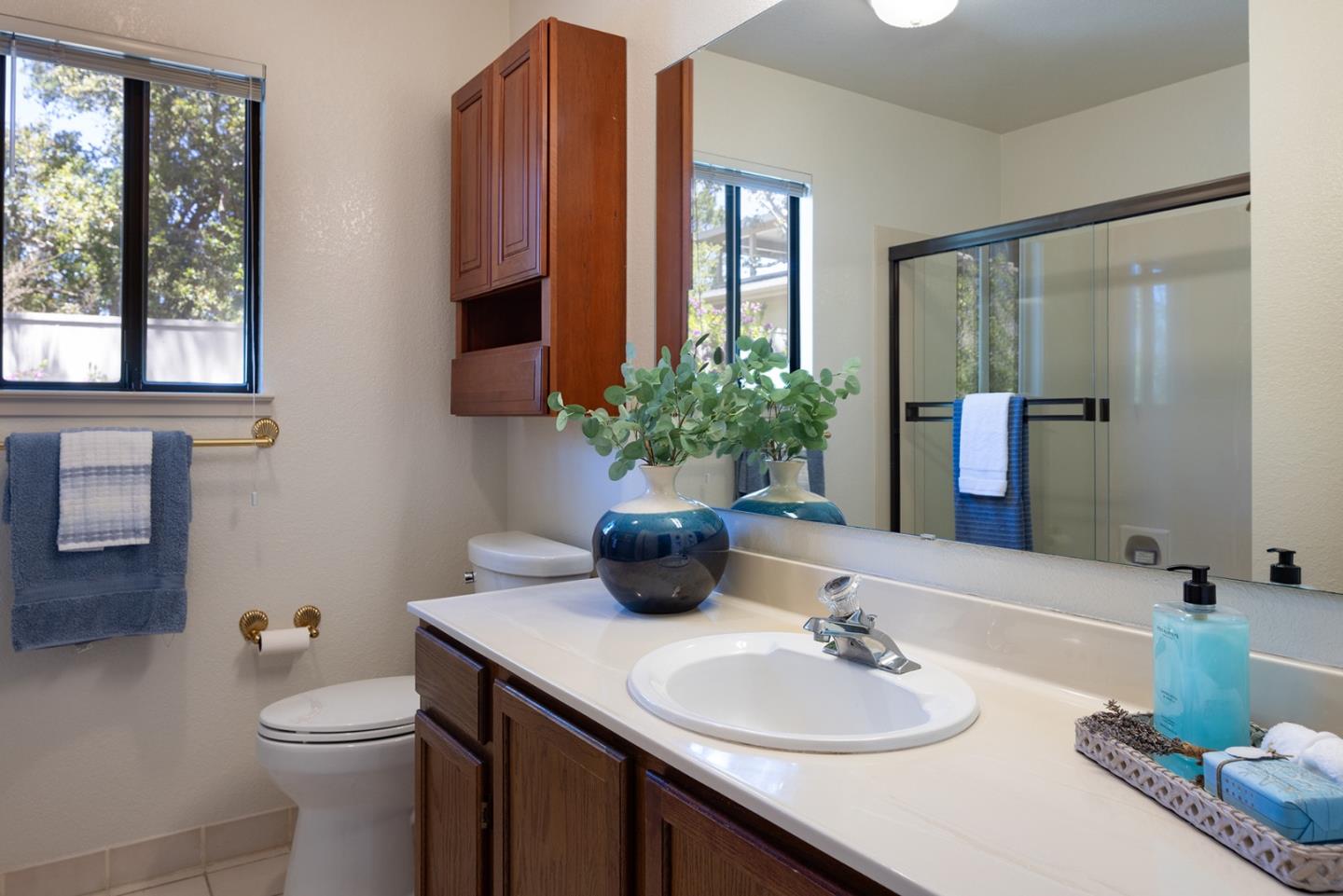 Detail Gallery Image 22 of 28 For 1220 Harrison St, Monterey,  CA 93940 - 3 Beds | 2/1 Baths