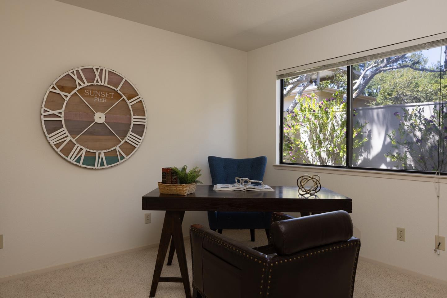 Detail Gallery Image 7 of 28 For 1220 Harrison St, Monterey,  CA 93940 - 3 Beds | 2/1 Baths