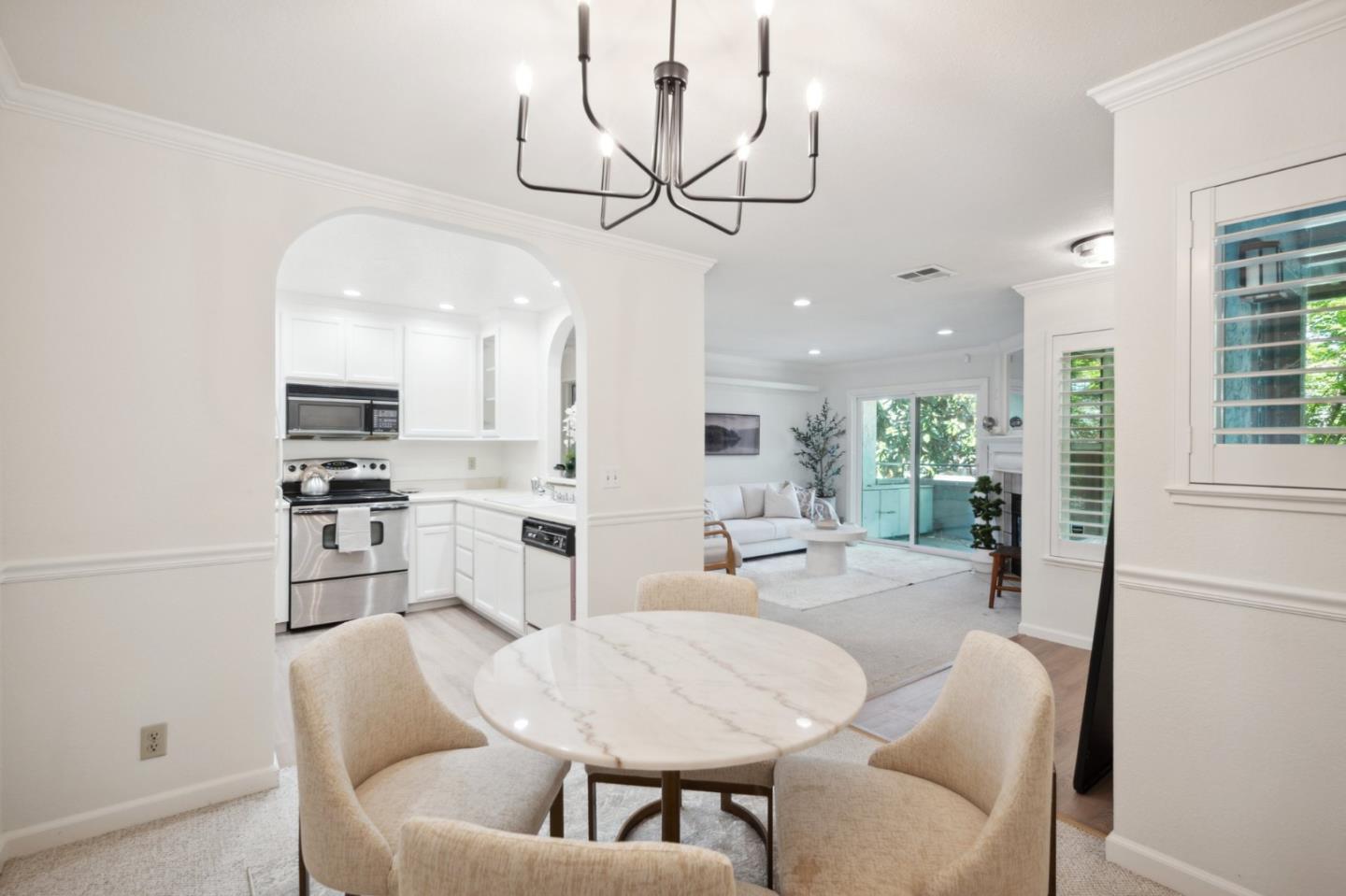 Detail Gallery Image 12 of 30 For 4519 Waterville Dr, San Jose,  CA 95118 - 1 Beds | 1 Baths