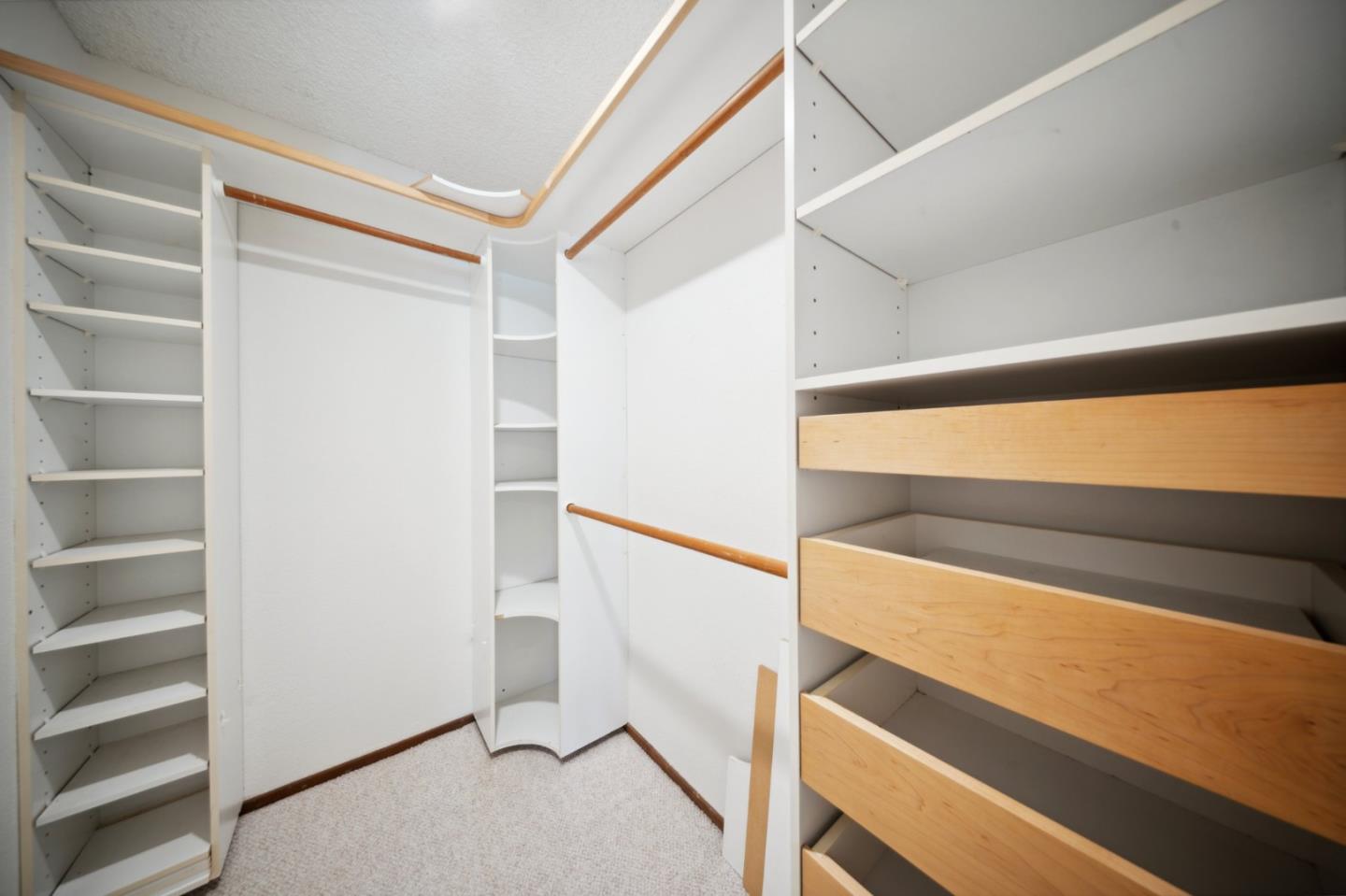 Detail Gallery Image 14 of 30 For 4519 Waterville Dr, San Jose,  CA 95118 - 1 Beds | 1 Baths