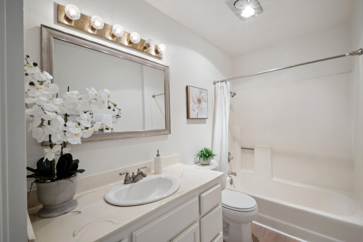 Detail Gallery Image 15 of 30 For 4519 Waterville Dr, San Jose,  CA 95118 - 1 Beds | 1 Baths