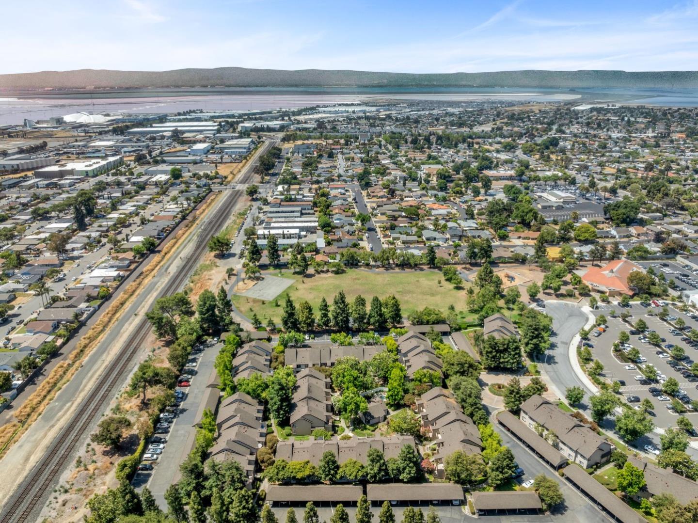 Detail Gallery Image 24 of 28 For 6198 Civic Terrace Ave a,  Newark,  CA 94560 - 2 Beds | 2 Baths