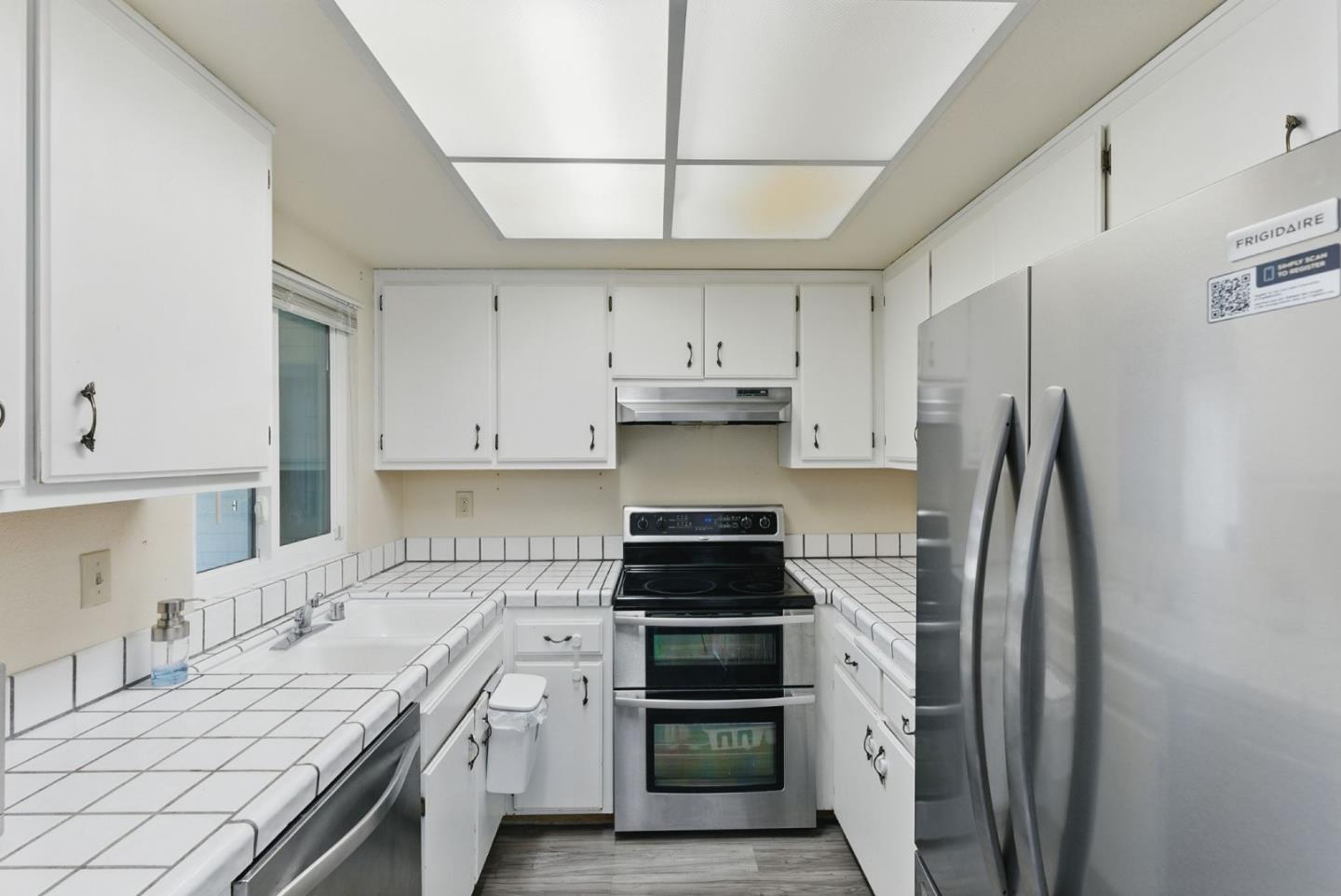 Detail Gallery Image 5 of 28 For 6198 Civic Terrace Ave a,  Newark,  CA 94560 - 2 Beds | 2 Baths