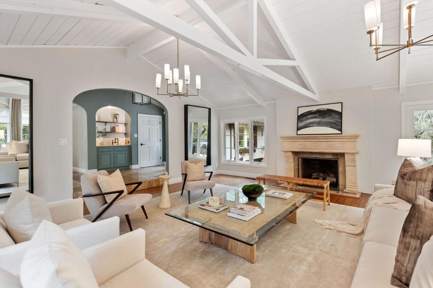 Detail Gallery Image 11 of 99 For 1260 Hayne Rd, Hillsborough,  CA 94010 - 4 Beds | 4 Baths