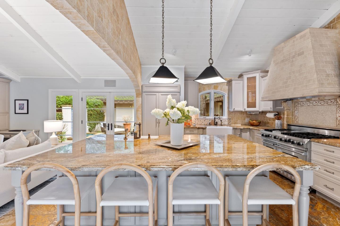 Detail Gallery Image 26 of 99 For 1260 Hayne Rd, Hillsborough,  CA 94010 - 4 Beds | 4 Baths