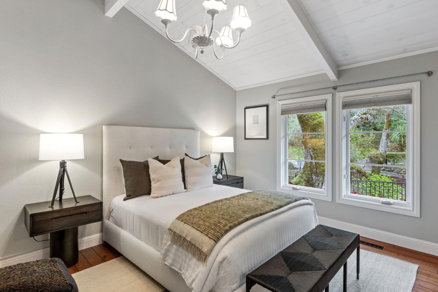 Detail Gallery Image 49 of 99 For 1260 Hayne Rd, Hillsborough,  CA 94010 - 4 Beds | 4 Baths