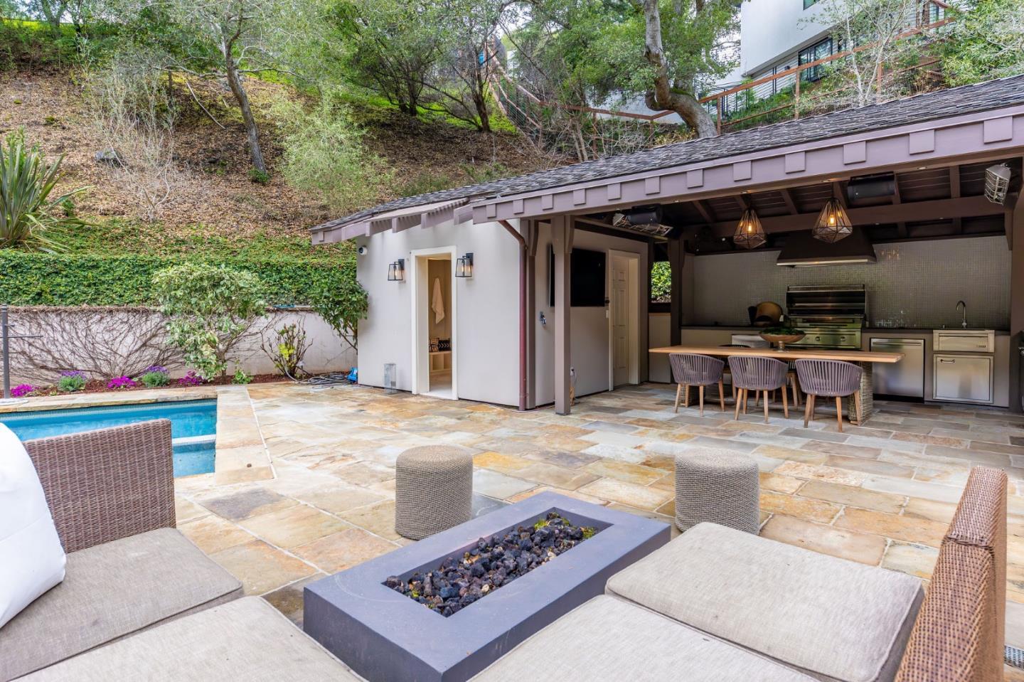 Detail Gallery Image 85 of 99 For 1260 Hayne Rd, Hillsborough,  CA 94010 - 4 Beds | 4 Baths