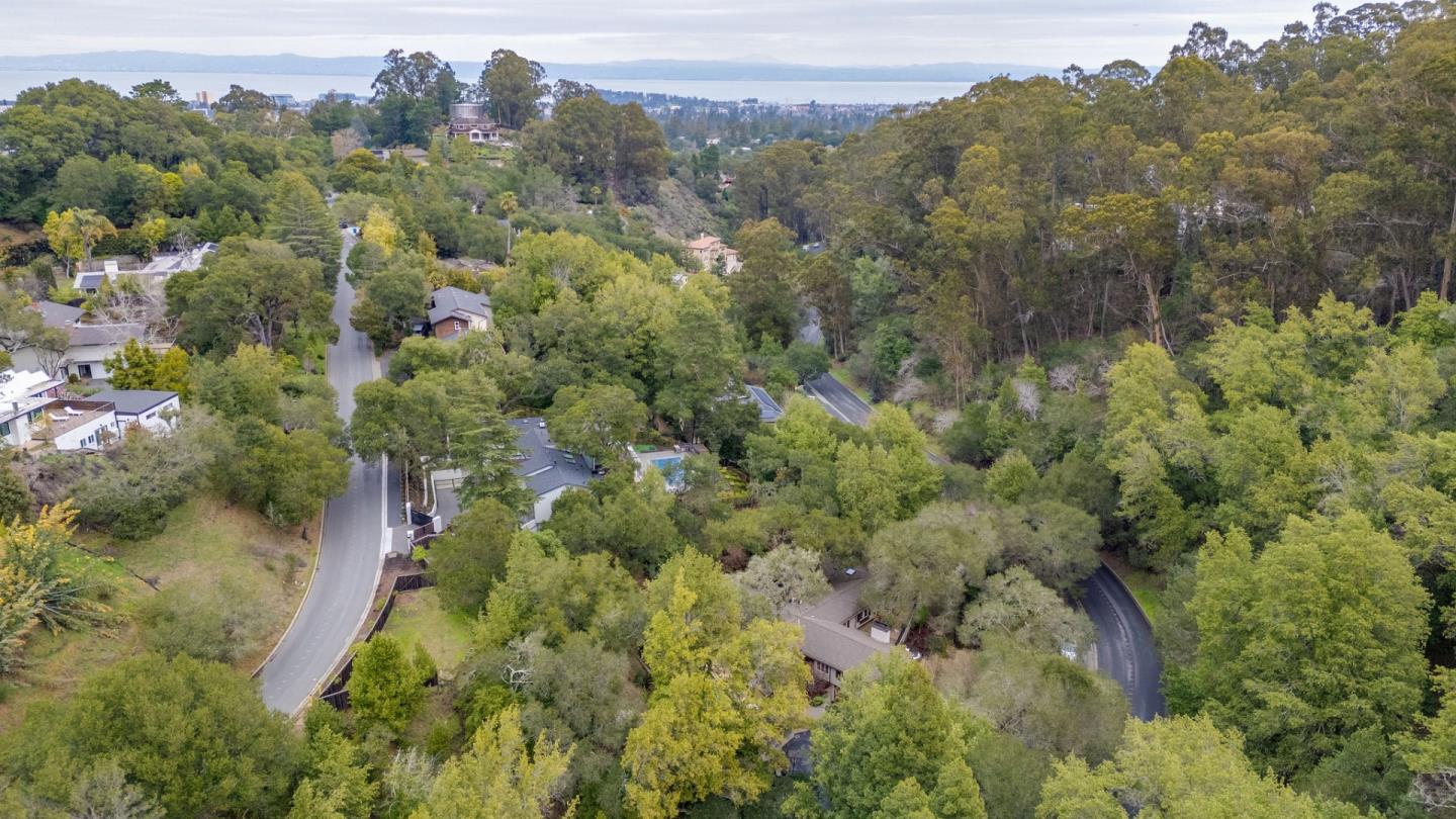 Detail Gallery Image 97 of 99 For 1260 Hayne Rd, Hillsborough,  CA 94010 - 4 Beds | 4 Baths