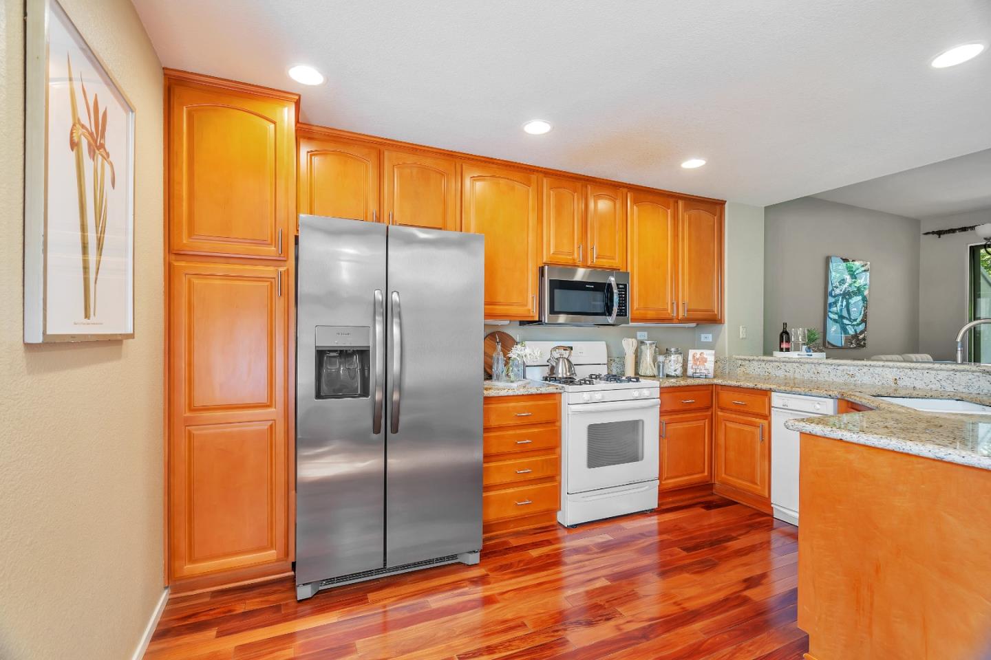 Detail Gallery Image 6 of 21 For 425 Navaro Way #118,  San Jose,  CA 95134 - 2 Beds | 2/1 Baths