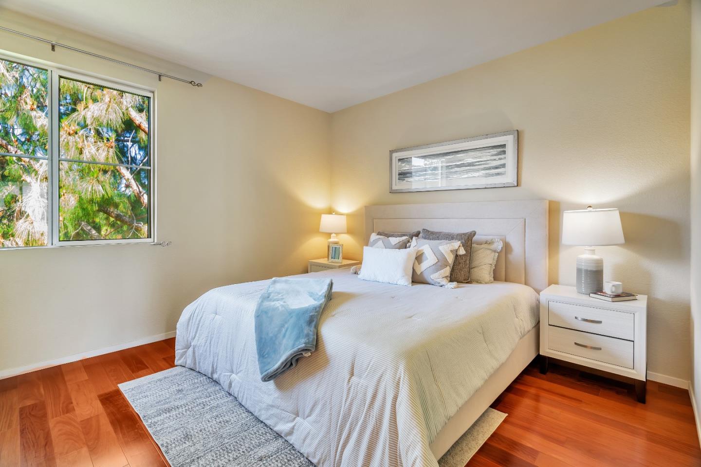 Detail Gallery Image 8 of 21 For 425 Navaro Way #118,  San Jose,  CA 95134 - 2 Beds | 2/1 Baths