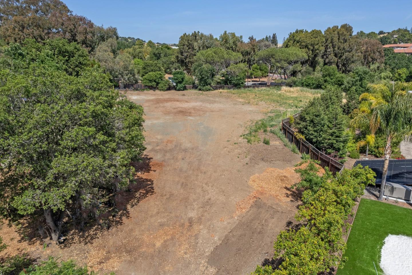 Detail Gallery Image 3 of 10 For 27121 W Fremont Rd, Los Altos Hills,  CA 94022 - – Beds | – Baths