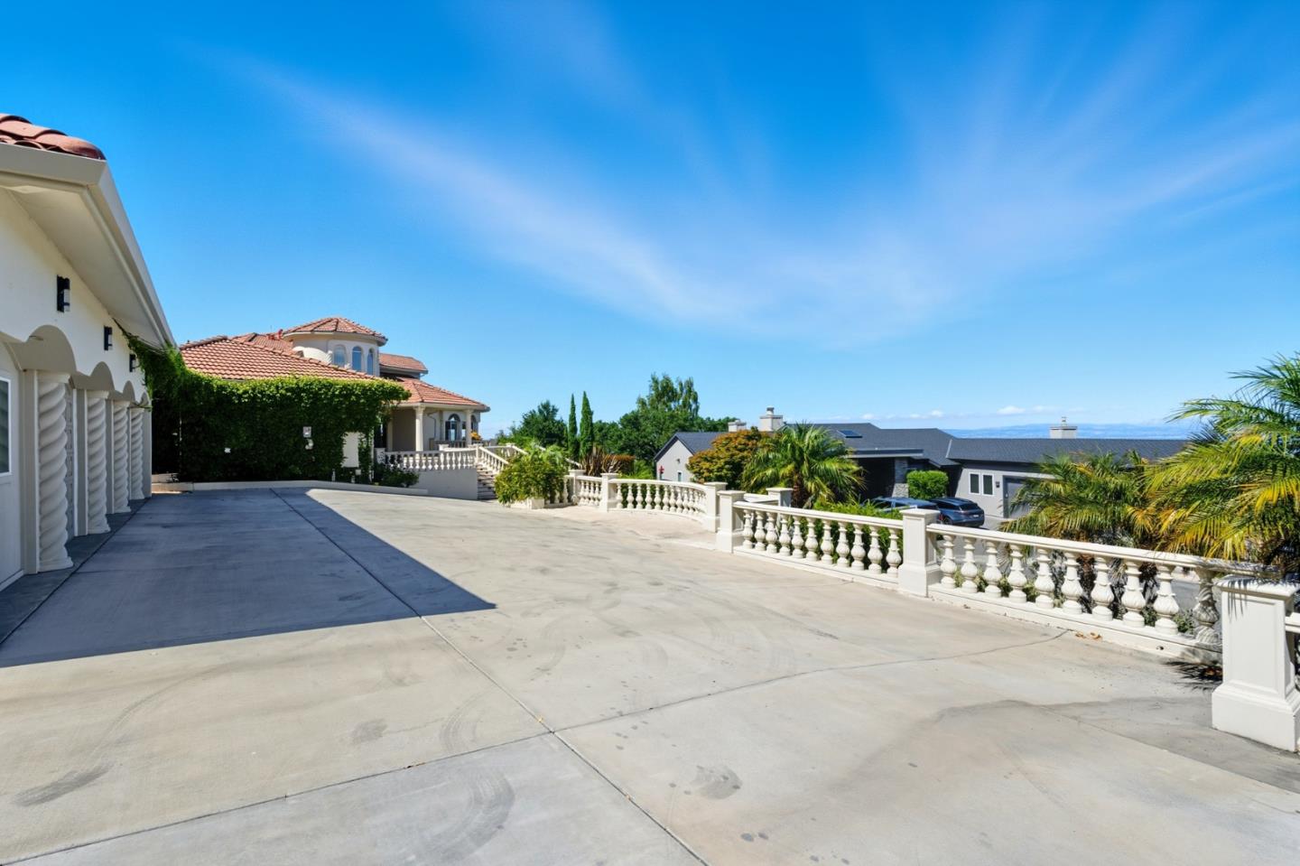 Detail Gallery Image 101 of 121 For 1 Lewis Ranch Rd, San Carlos,  CA 94070 - 6 Beds | 6/1 Baths
