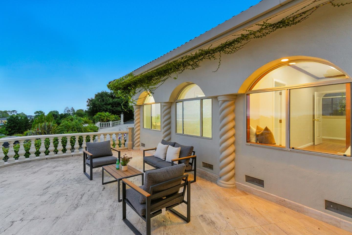 Detail Gallery Image 114 of 121 For 1 Lewis Ranch Rd, San Carlos,  CA 94070 - 6 Beds | 6/1 Baths