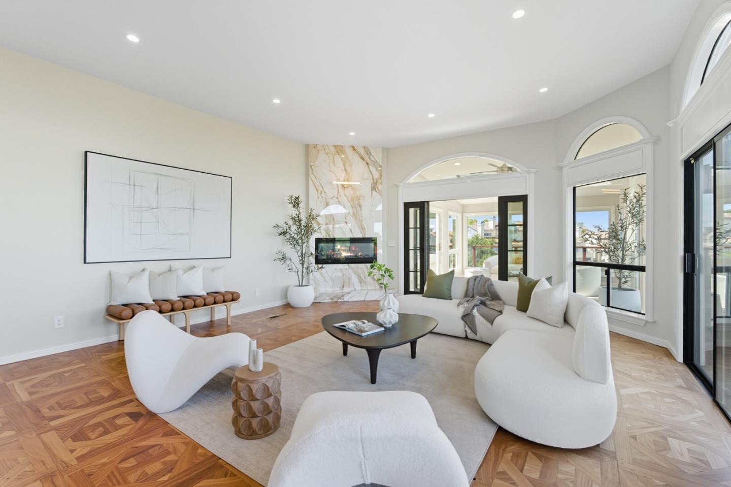 Detail Gallery Image 17 of 121 For 1 Lewis Ranch Rd, San Carlos,  CA 94070 - 6 Beds | 6/1 Baths