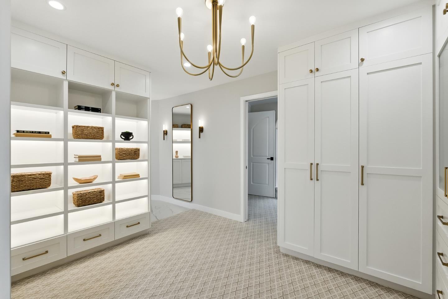 Detail Gallery Image 43 of 121 For 1 Lewis Ranch Rd, San Carlos,  CA 94070 - 6 Beds | 6/1 Baths