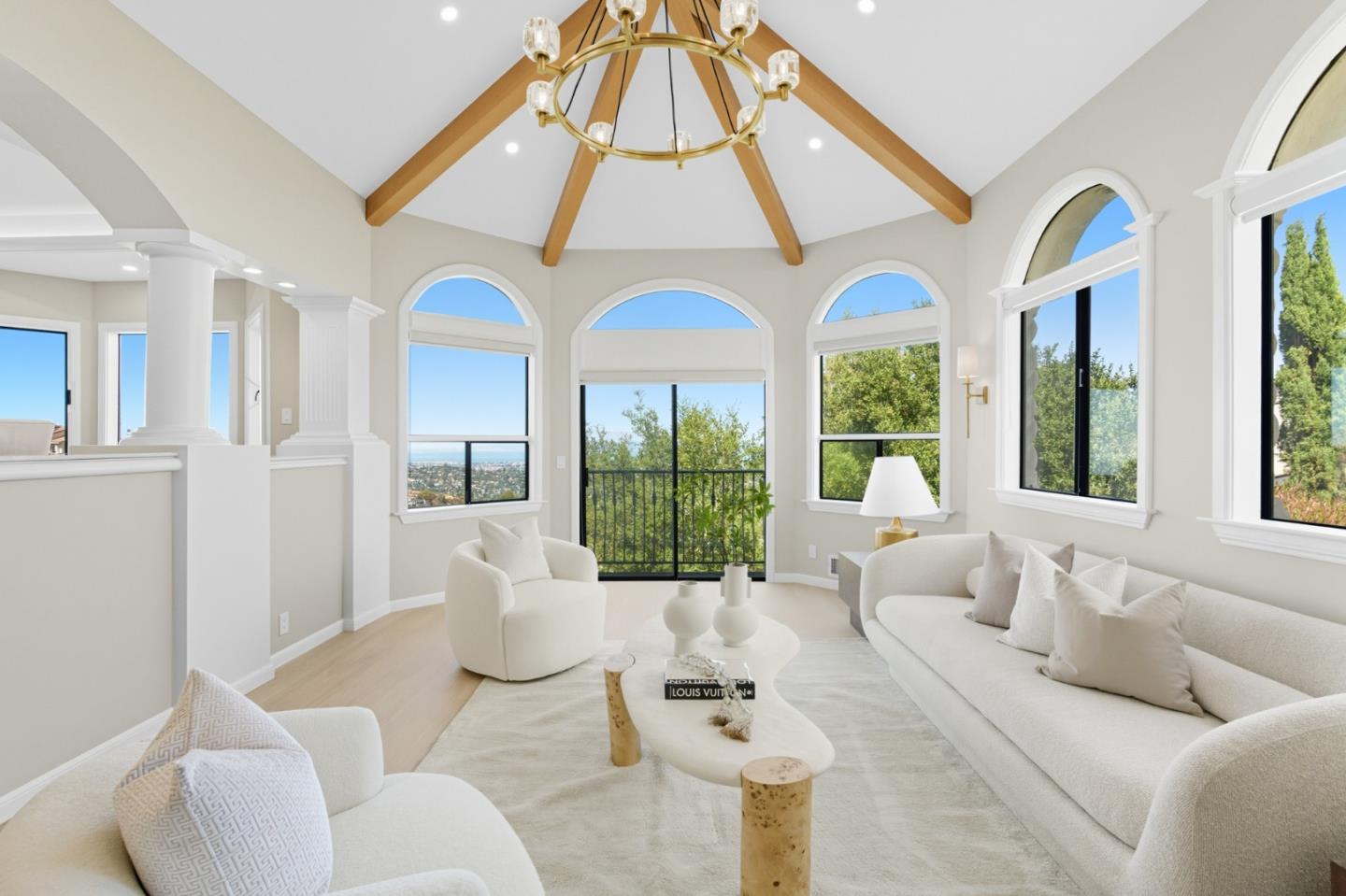 Detail Gallery Image 6 of 121 For 1 Lewis Ranch Rd, San Carlos,  CA 94070 - 6 Beds | 6/1 Baths