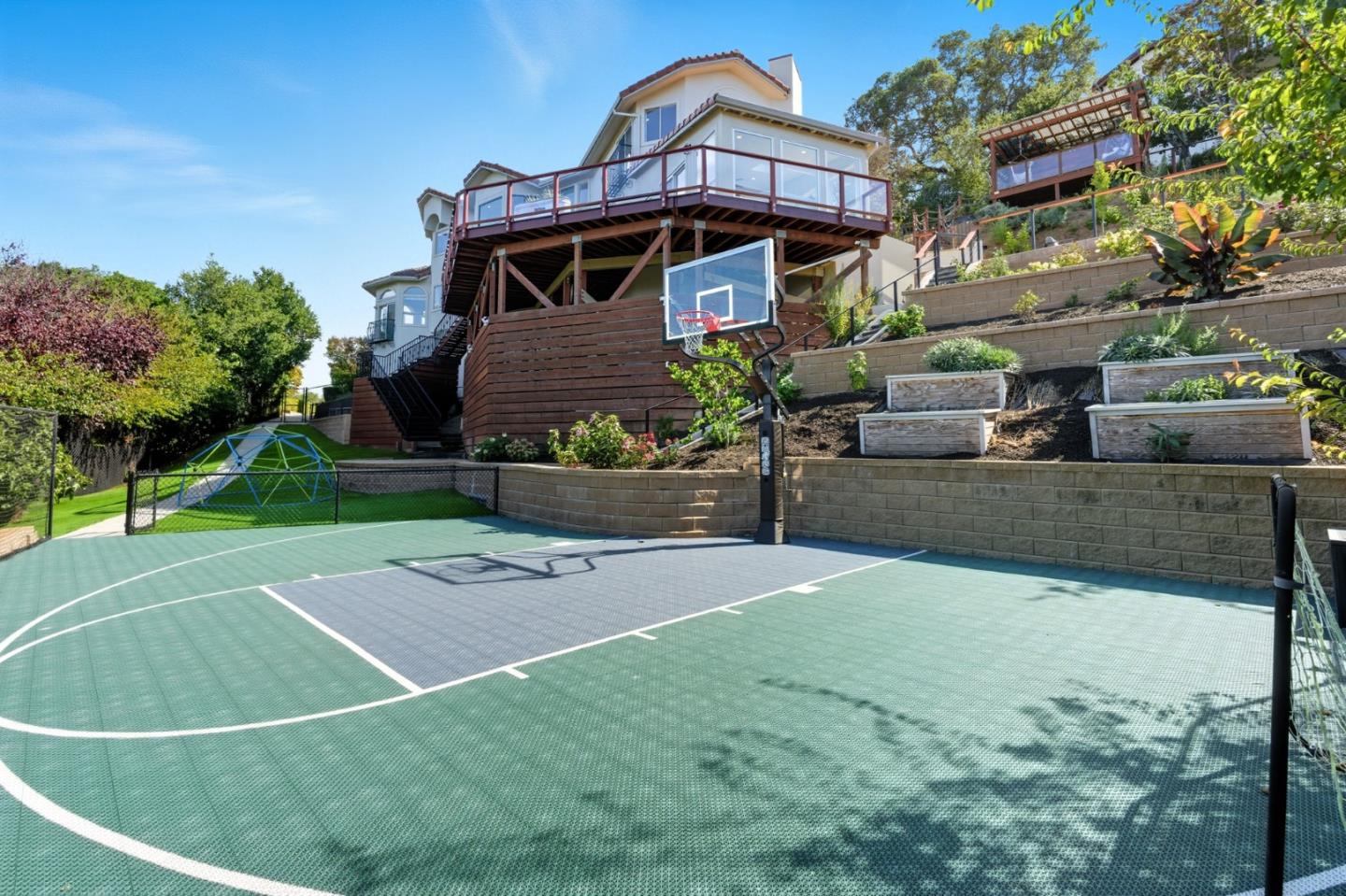 Detail Gallery Image 98 of 121 For 1 Lewis Ranch Rd, San Carlos,  CA 94070 - 6 Beds | 6/1 Baths