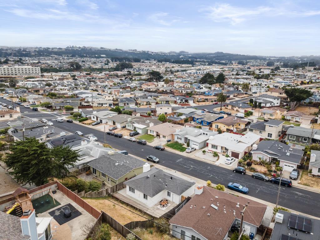 Detail Gallery Image 29 of 45 For 322 Forest View Dr, South San Francisco,  CA 94080 - 2 Beds | 1 Baths