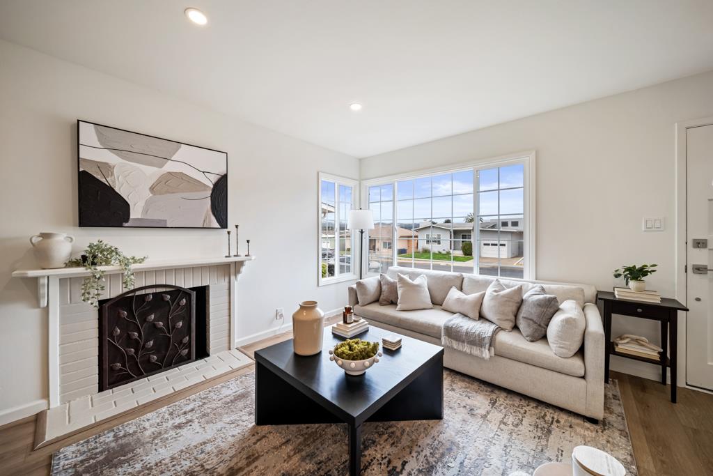 Detail Gallery Image 5 of 45 For 322 Forest View Dr, South San Francisco,  CA 94080 - 2 Beds | 1 Baths