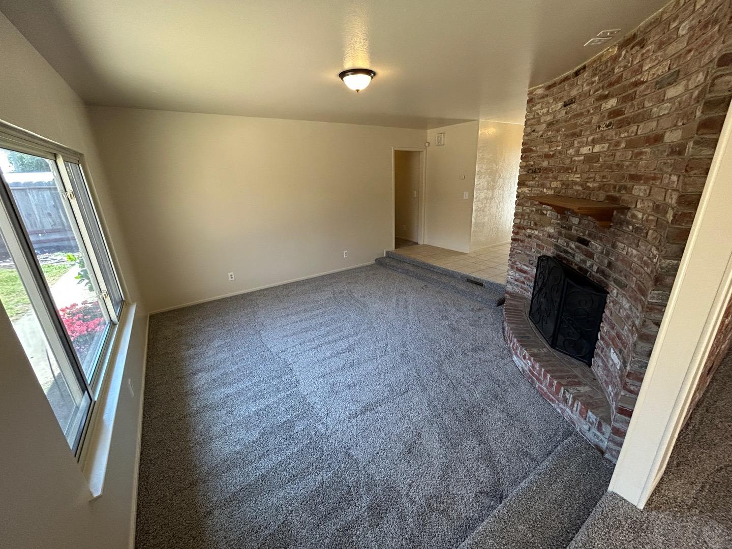 Detail Gallery Image 11 of 27 For 840 Archer St, Salinas,  CA 93901 - 3 Beds | 2 Baths