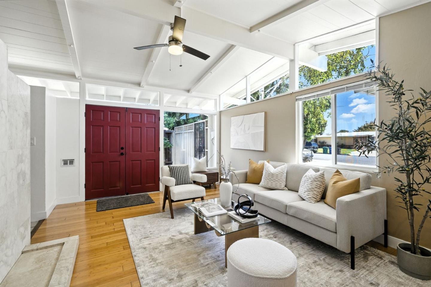 Detail Gallery Image 2 of 65 For 26709 Wauchula Way, Hayward,  CA 94545 - 3 Beds | 2 Baths