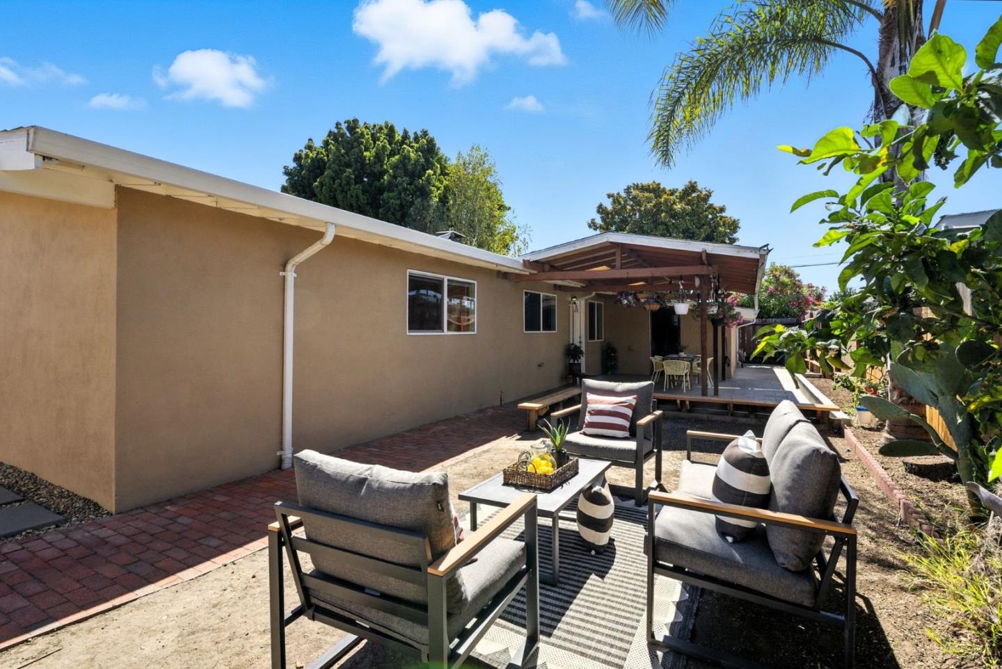 Detail Gallery Image 35 of 65 For 26709 Wauchula Way, Hayward,  CA 94545 - 3 Beds | 2 Baths