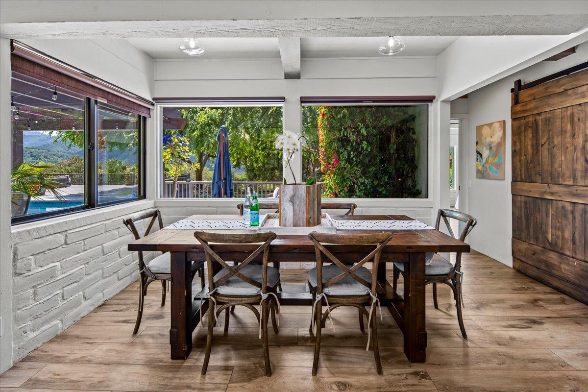Detail Gallery Image 14 of 46 For 228 Vista Verde, Carmel Valley,  CA 93924 - 4 Beds | 3/1 Baths