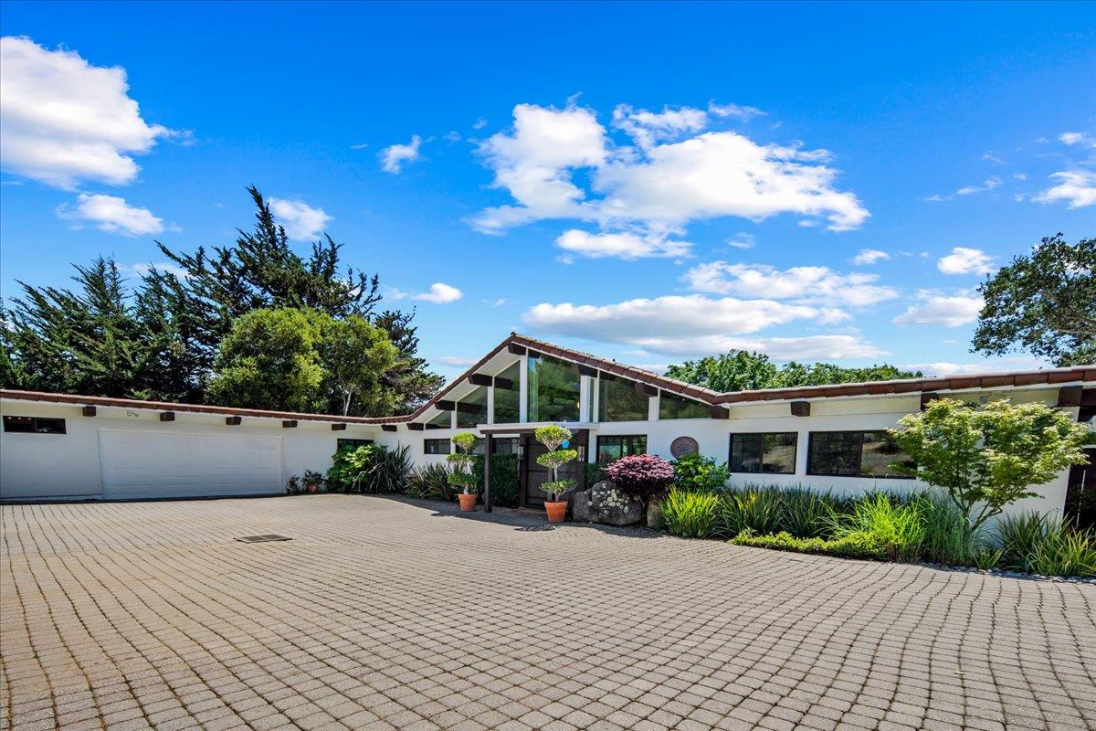 Detail Gallery Image 40 of 46 For 228 Vista Verde, Carmel Valley,  CA 93924 - 4 Beds | 3/1 Baths