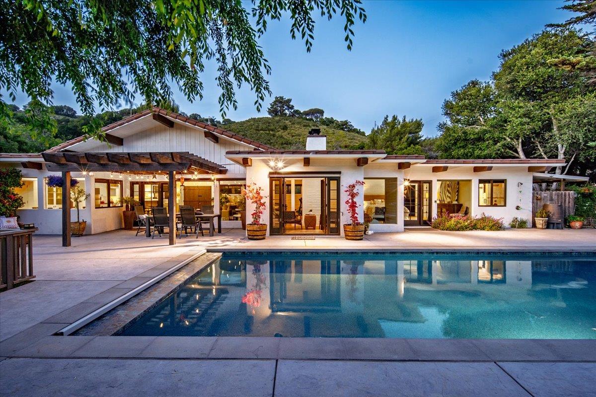 Detail Gallery Image 45 of 46 For 228 Vista Verde, Carmel Valley,  CA 93924 - 4 Beds | 3/1 Baths