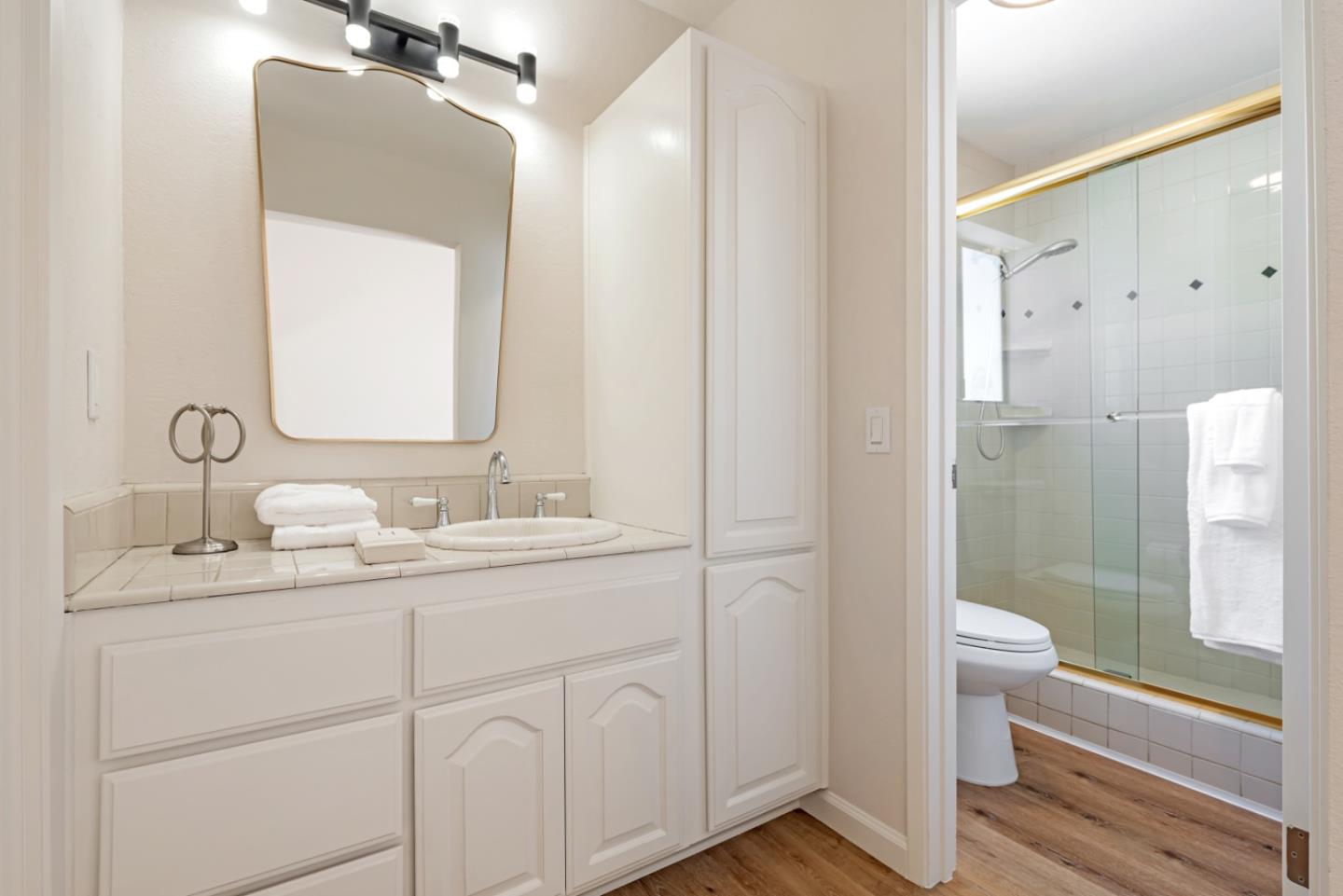 Detail Gallery Image 25 of 38 For 1805 Flint Creek Ct, San Jose,  CA 95148 - 3 Beds | 2/1 Baths