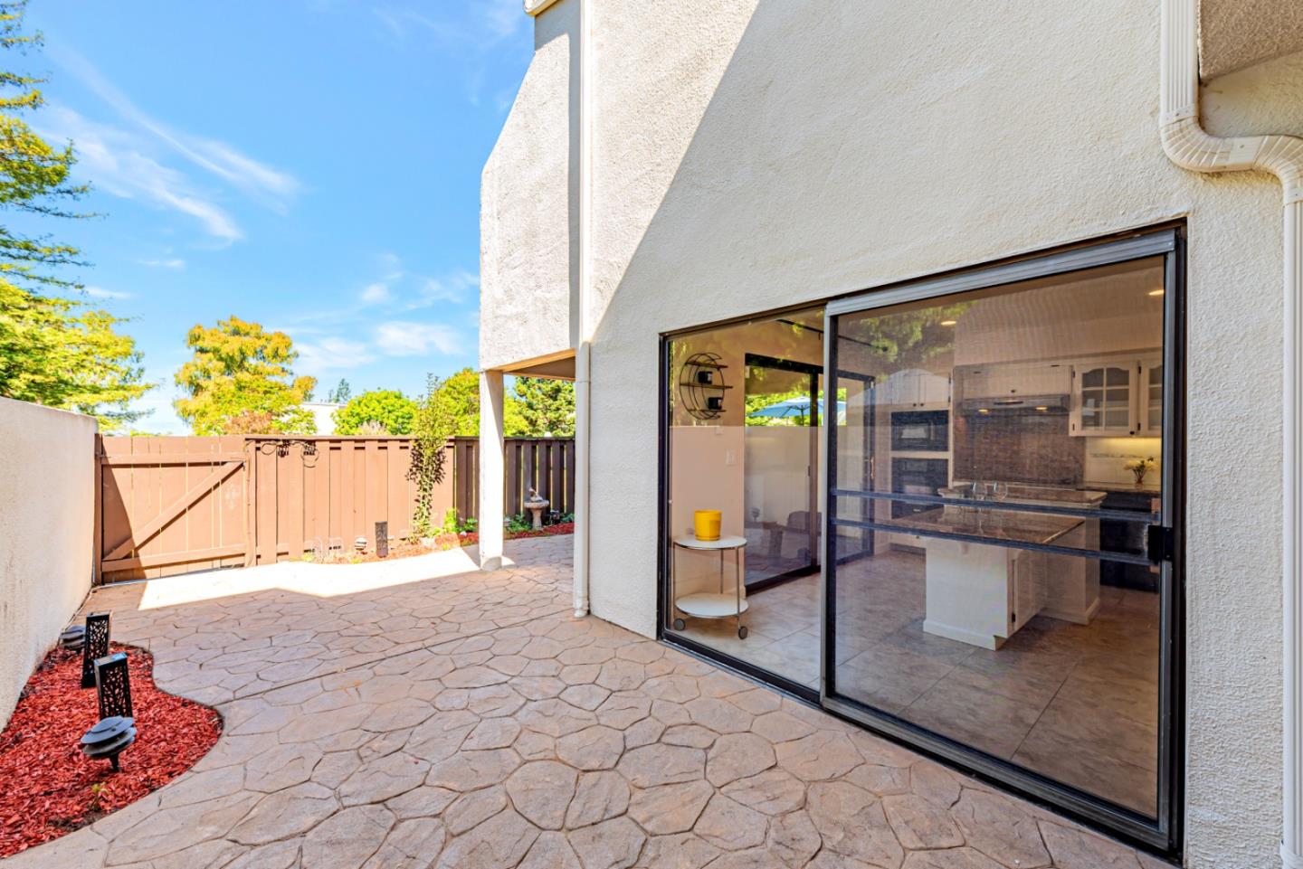 Detail Gallery Image 33 of 38 For 1805 Flint Creek Ct, San Jose,  CA 95148 - 3 Beds | 2/1 Baths