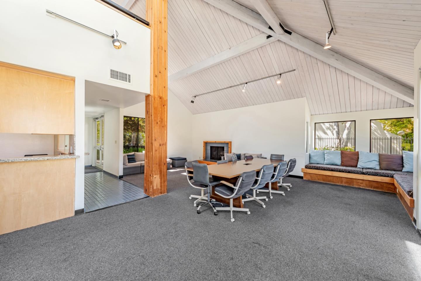 Detail Gallery Image 35 of 38 For 1805 Flint Creek Ct, San Jose,  CA 95148 - 3 Beds | 2/1 Baths