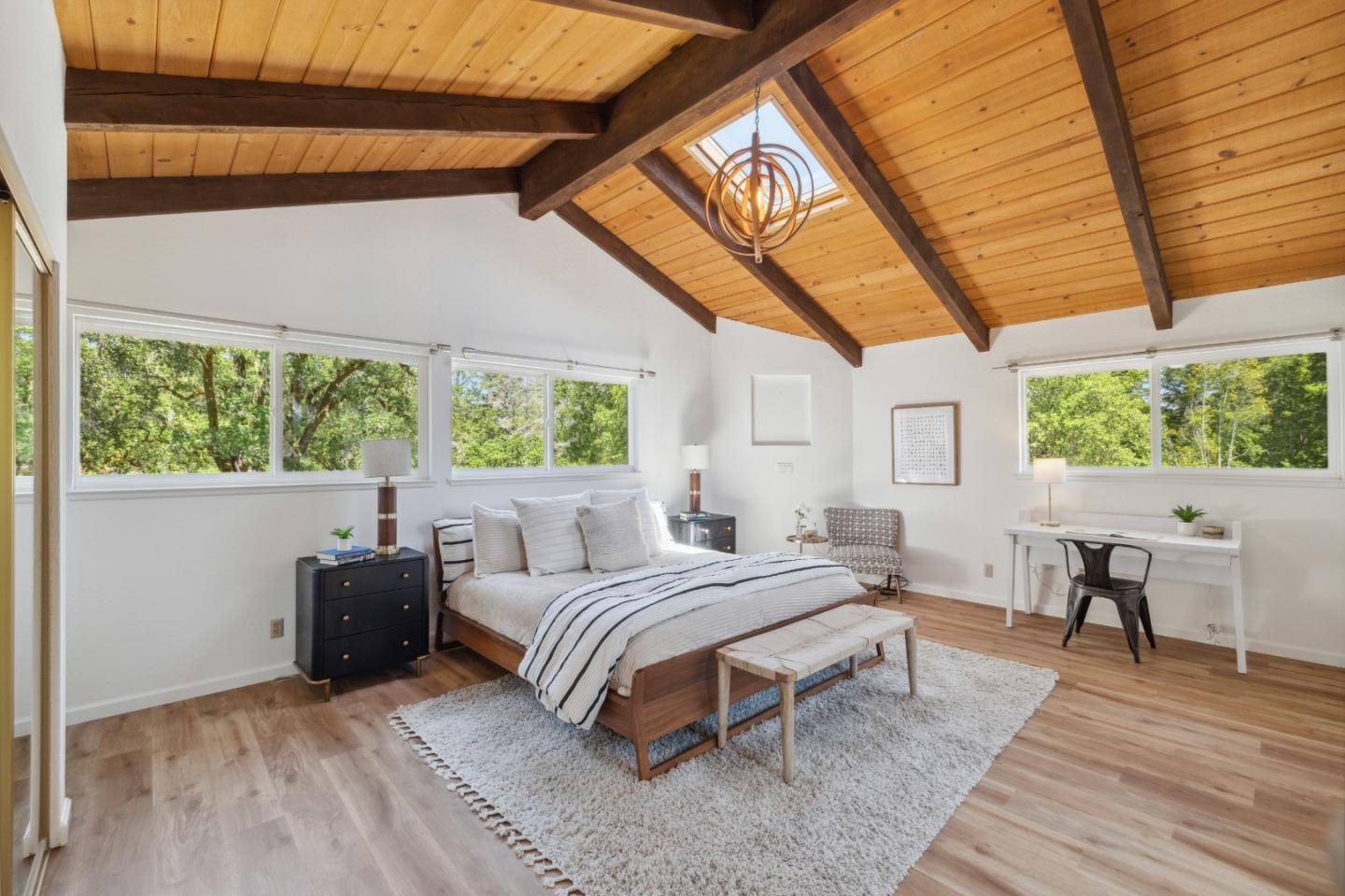 Detail Gallery Image 19 of 102 For 240 Buck Knoll Rd, Boulder Creek,  CA 95006 - 6 Beds | 4 Baths
